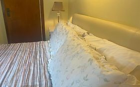 Palm Grove B&B